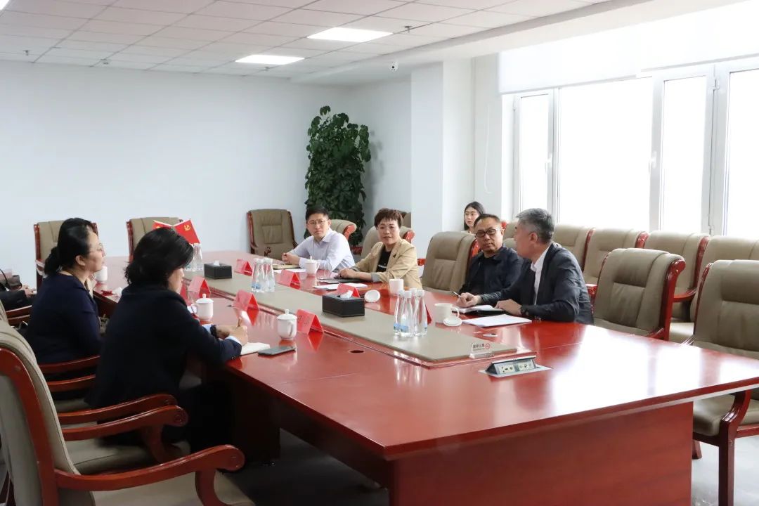 975ae09565e665fdc22435706cfaa850 william威廉亚洲官方(中国大陆)官方网站